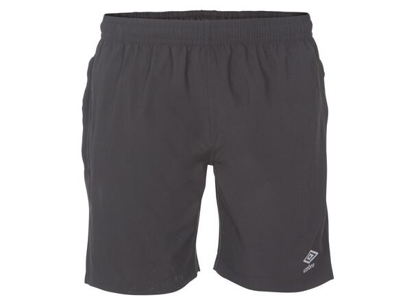 UMBRO Core Woven Shorts Sort M Fritidsshorts i lårlang lengde 